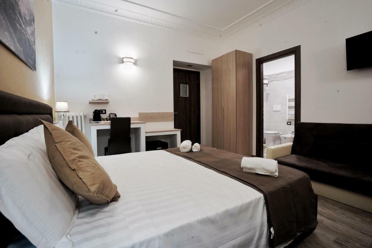 Noemi'S Rooms Guest House Roma Exterior foto